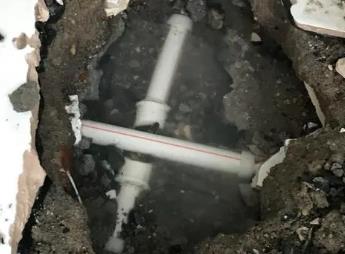 东兰阳台漏水维修公司为您分享楼上楼下漏水怎么处理